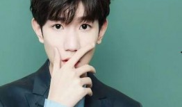 同学爆料王俊凯千玺视频,校园生活瞬间引热议