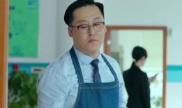 马屁精在线观看,揭秘职场拍马屁的艺术与技巧